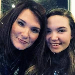 Meet your Posher, Kelli